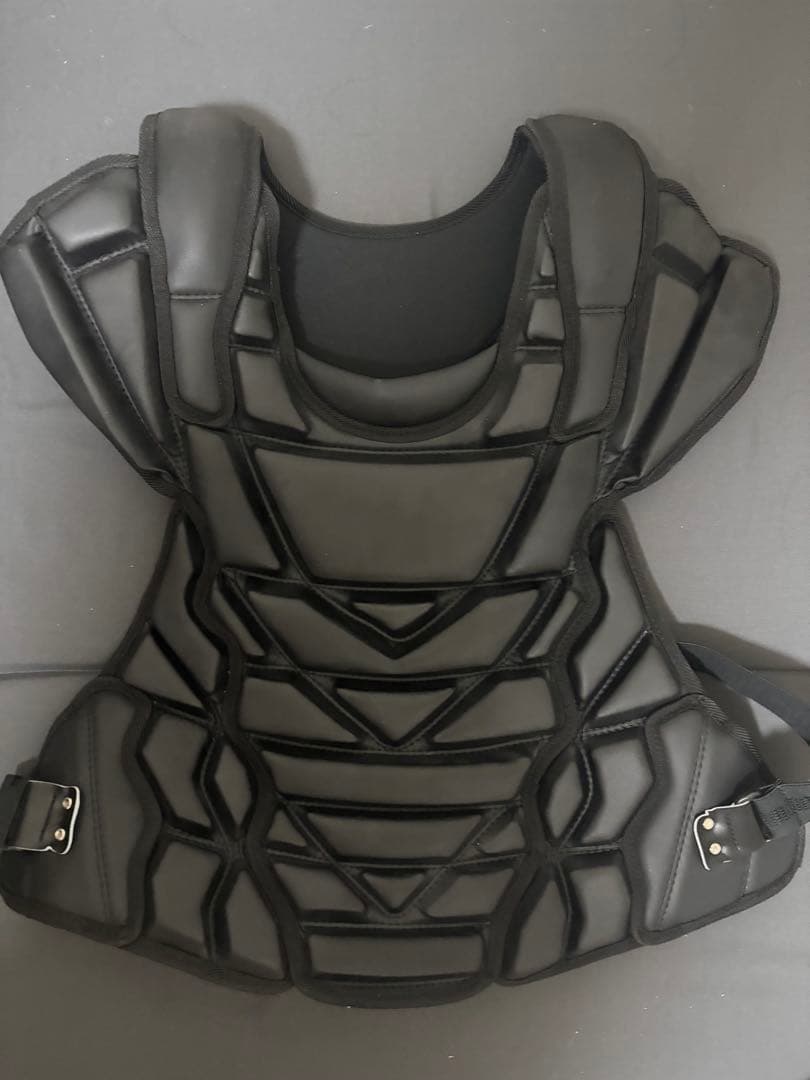 フ*ン様 キャッチャー防具　プロテクター　硬式用