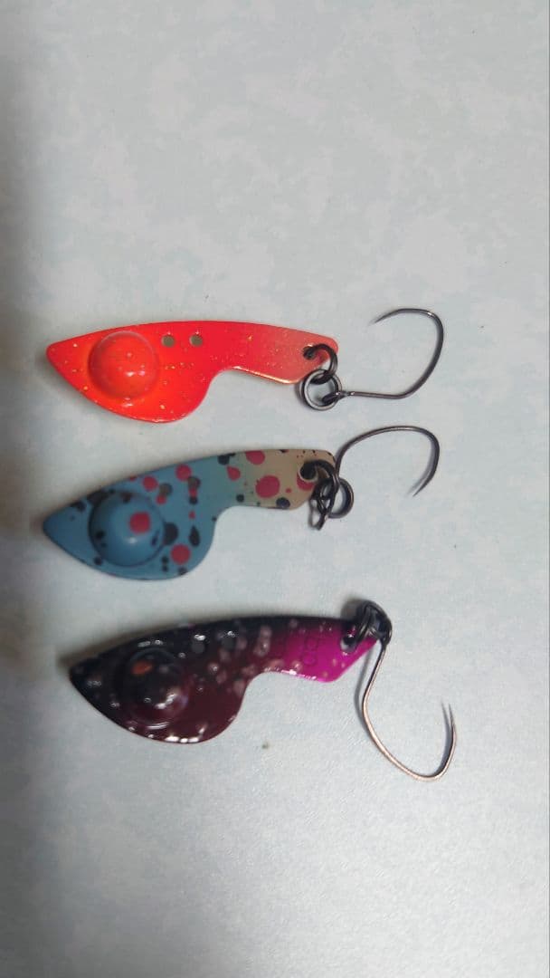 リミットメイカー RAY　陰キャグロー ナイアス 3.0g 　陰キャ　放流神山