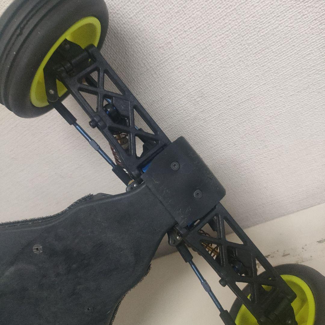 アソシRC10B4 ファクトリーチームキット、2WDオフロードシャーシ