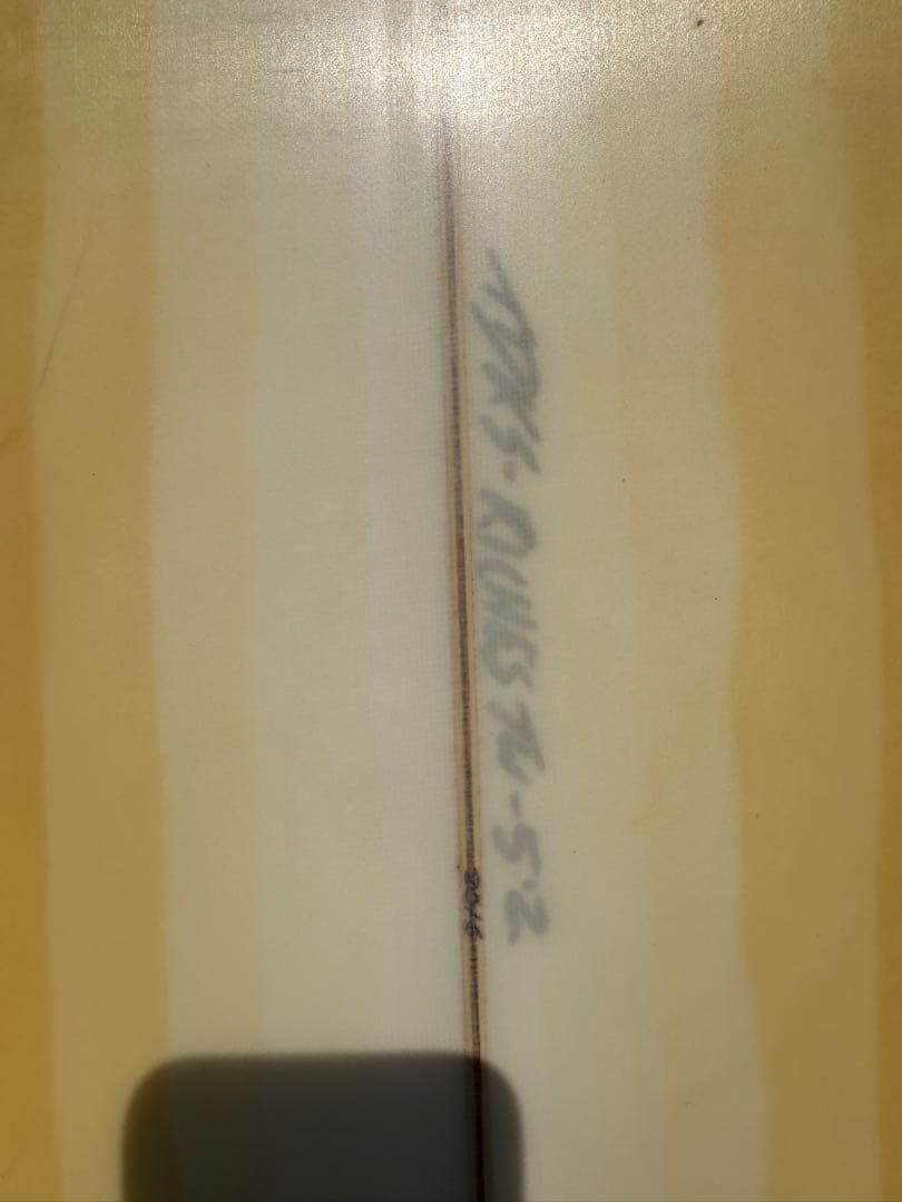 デッドクークス　フィッシュサーフボードRiches 5’2 キャプテンフィン付き