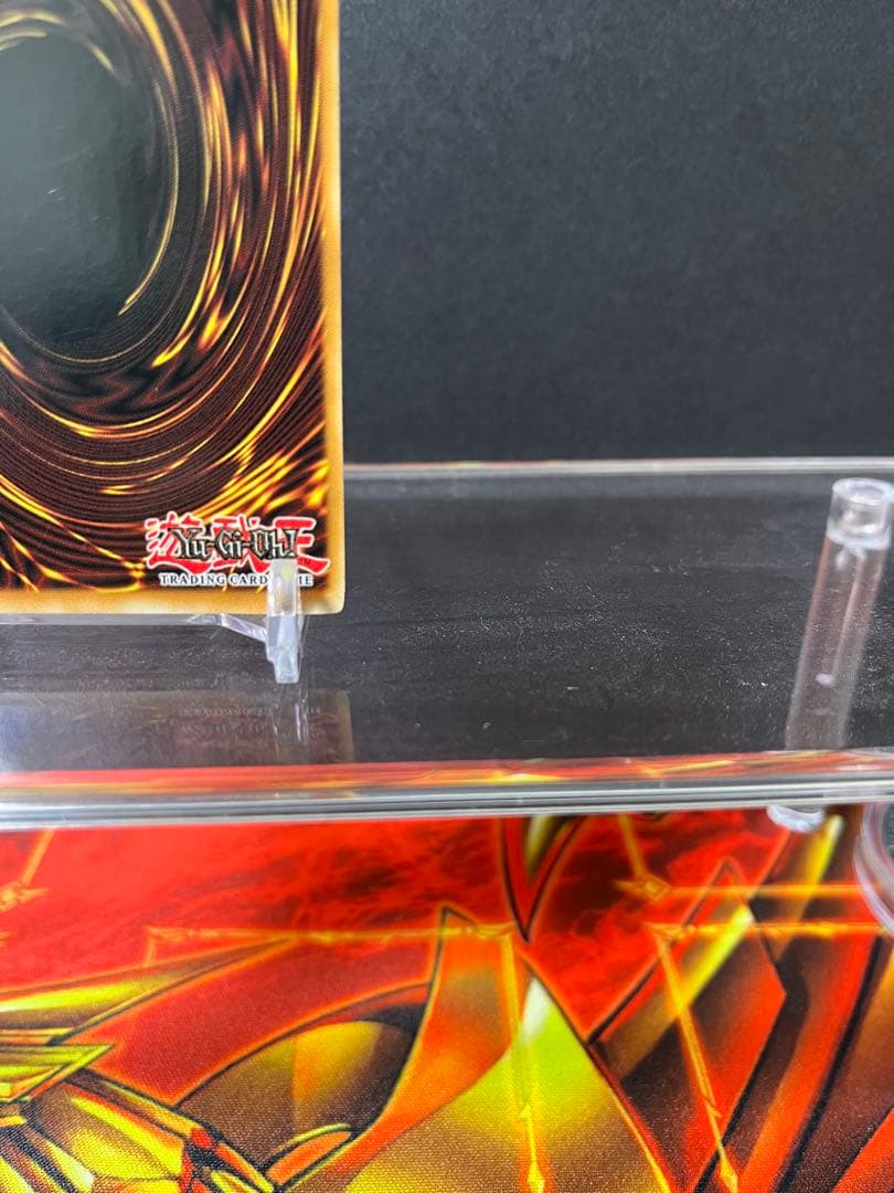 ゆ*う様 遊戯王　レッドデーモンズドラゴン　レリーフ　英語版