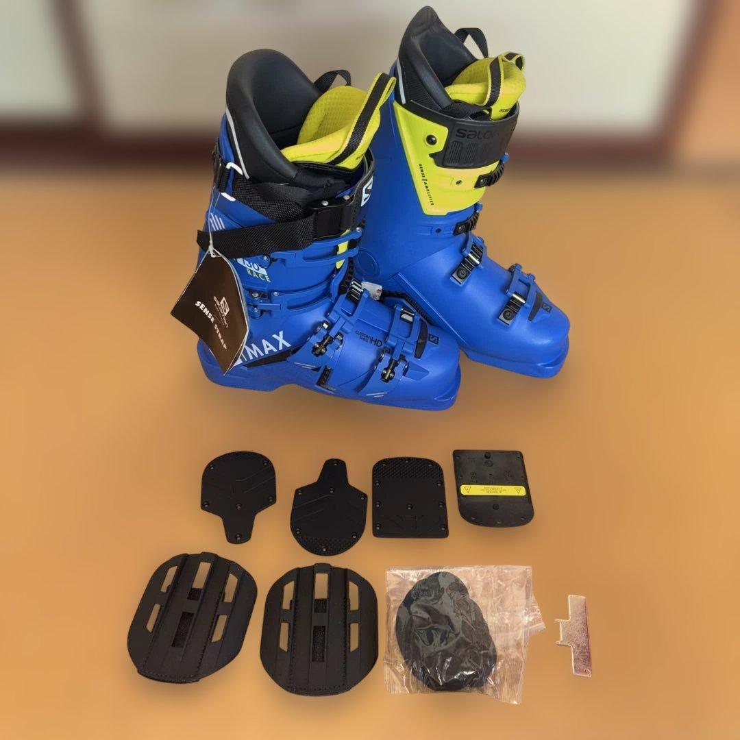 【未使用品】Salomon S/MAX 130 RACE ブーツ