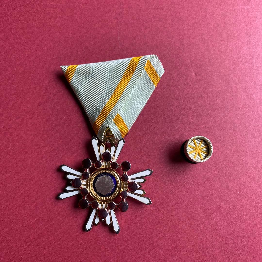 勲五等瑞宝章（美品）