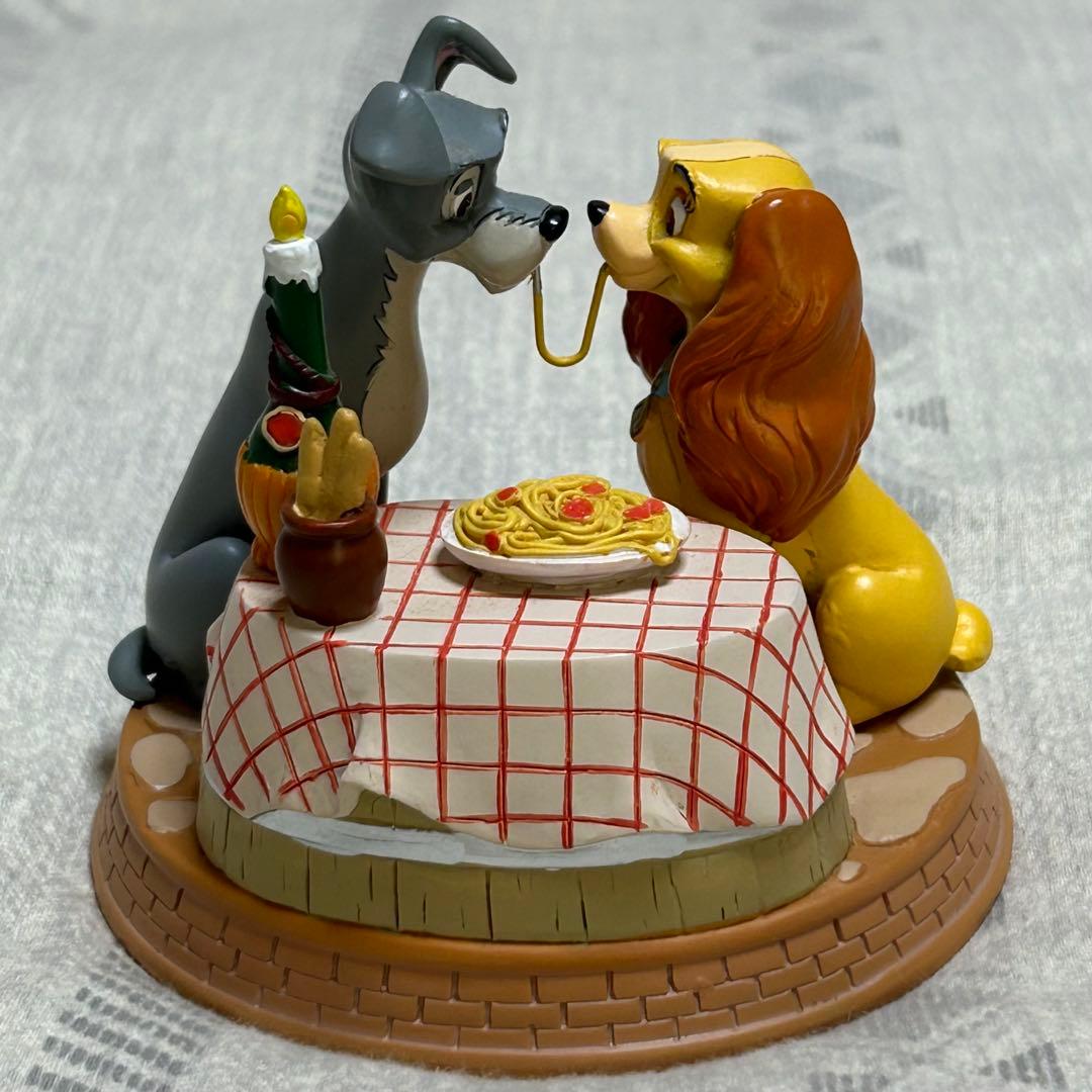 Disney　わんわん物語　レディ＆トランプ　フィギュア