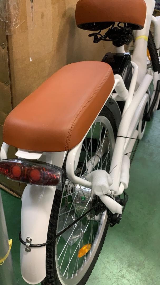 Assuto 電動アシスト自転車 5段階アシスト シマノ6段変速 欠品あり