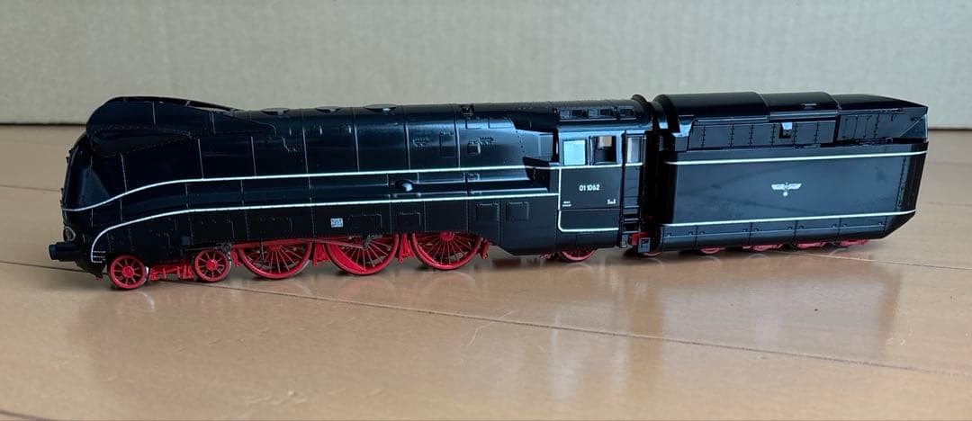 LILIPUT BR 01 1062 DR 蒸気機関車 L111103