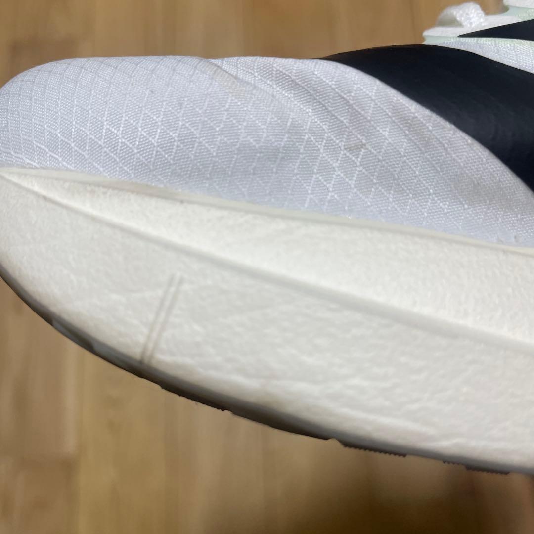 アディゼロ　タクミセン11