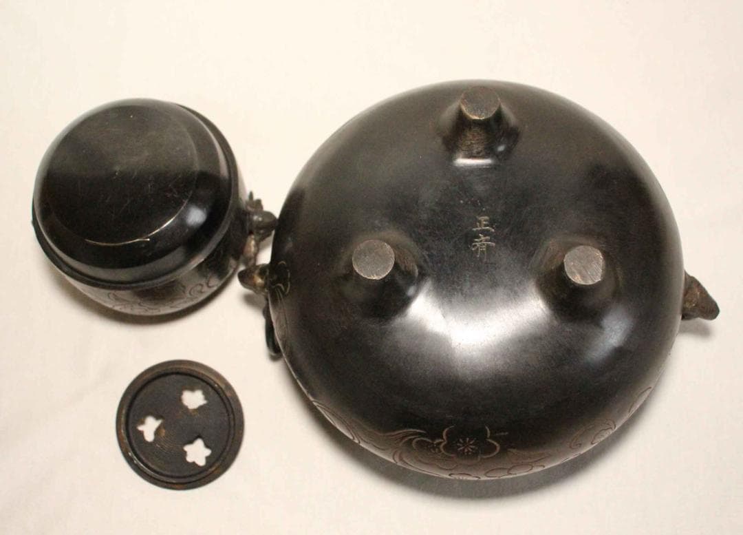 茶道具　茶釜 銅製 植物文 在銘 正斉 19cm 古銅 銅器 金属工芸　唐銅