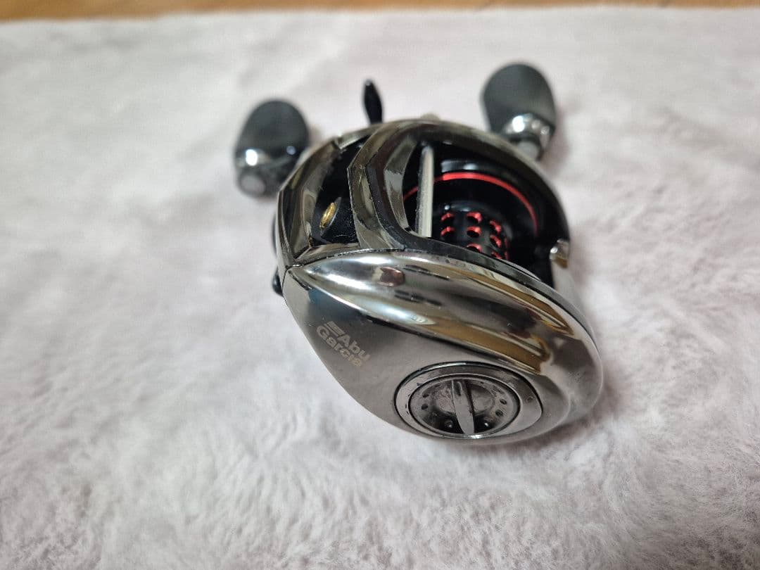 Abu Garcia Revo Elite IB 7 ベイトリール　右ハンドル