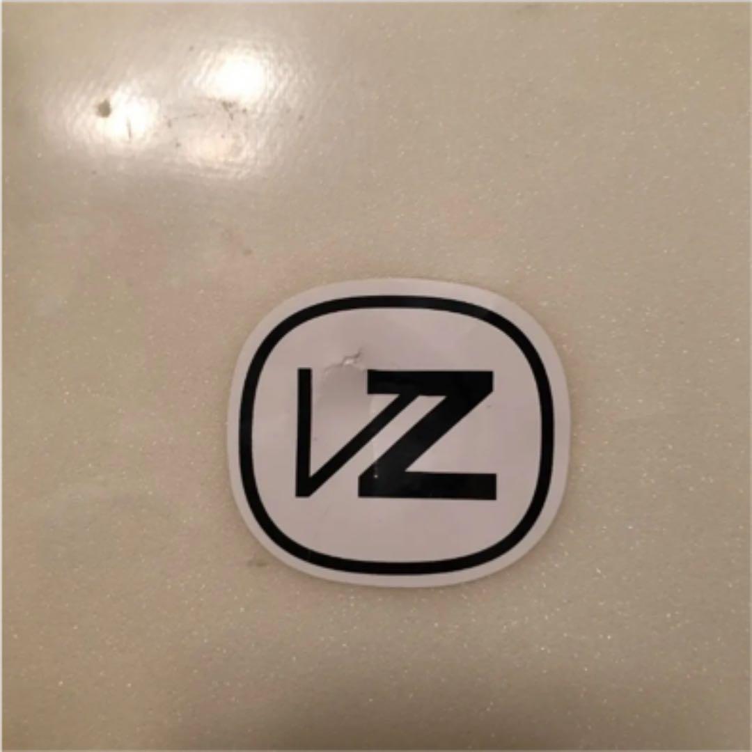 HICサーフボード　エリックアラカワ　シェイパー