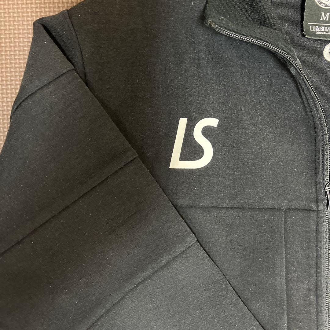 ルースイソンブラ (LTT.TOP TEAM)セットアップ上下Mサイズ