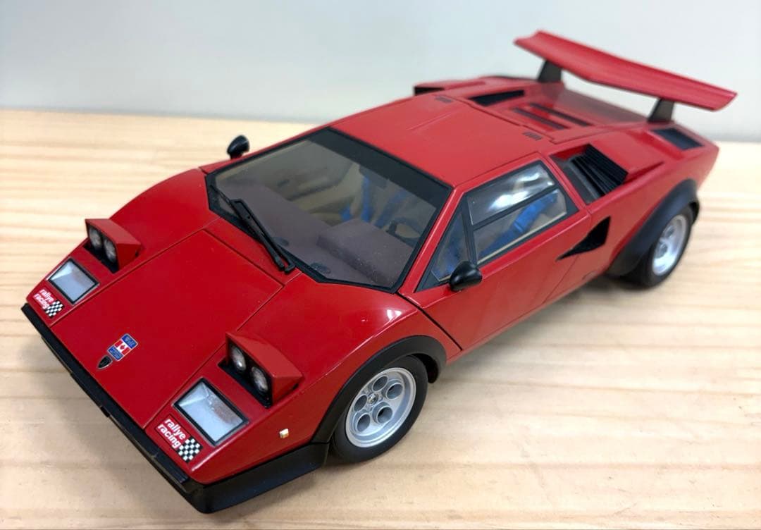 AUTOart 1/18 ランボルギーニ カウンタック ウォルターウルフ