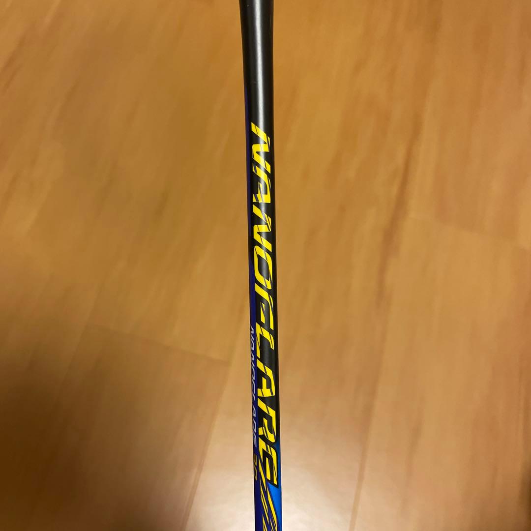 YONEX　ヨネックス　バトミントンラケット　ナノフレア３０