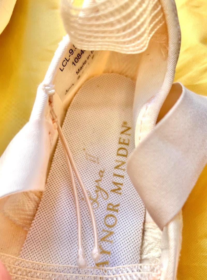 ゲイナーミンデン トウシューズ リラ 9.5 細幅