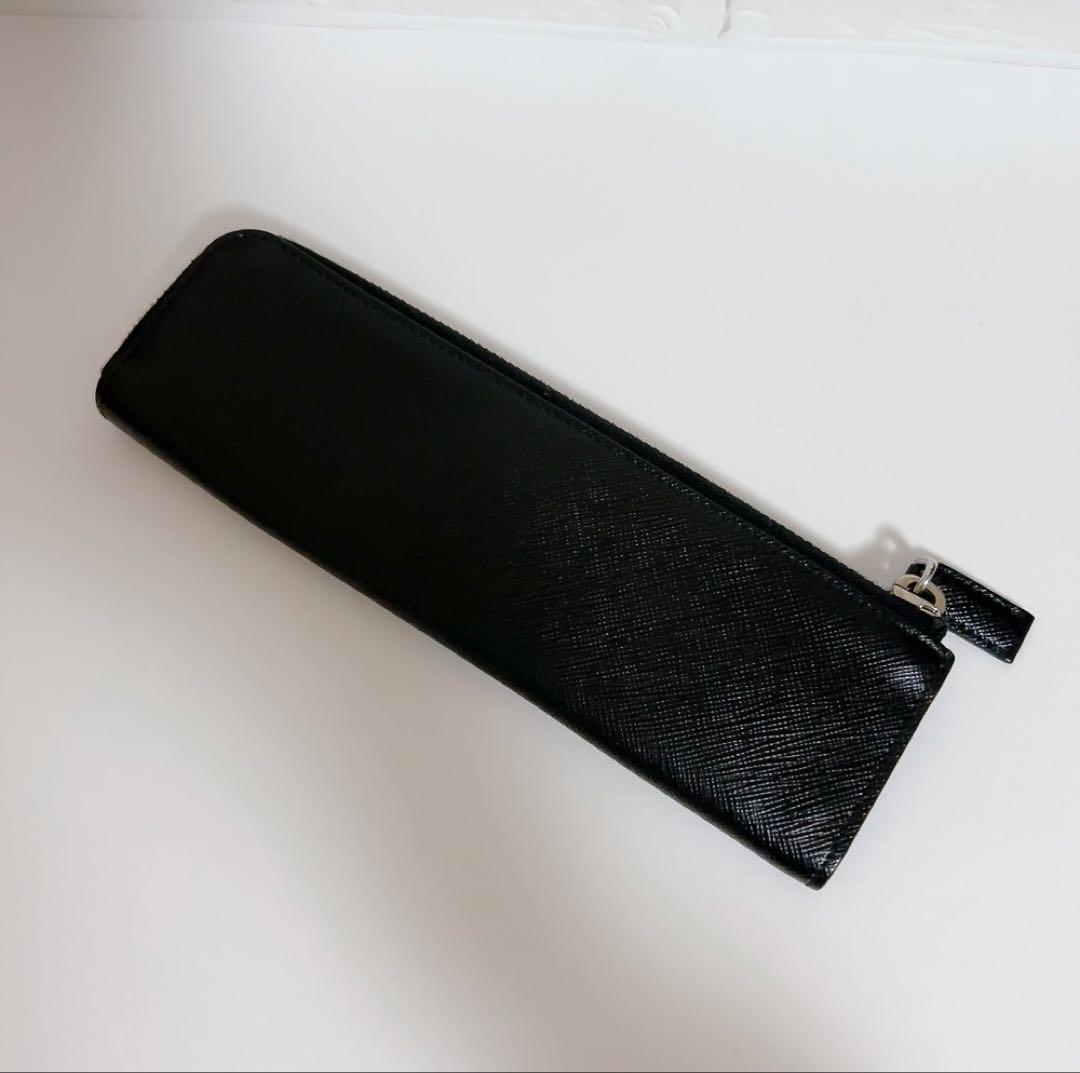 プラダ　PRADA ペンケース　黒　ブラック　三角ロゴ