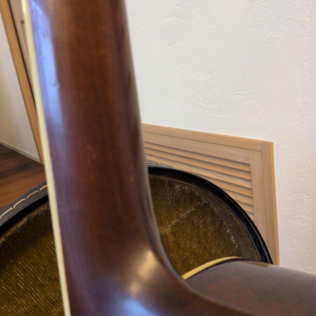 Eugene Nemenzo様　Morris MV-705 フォークギター