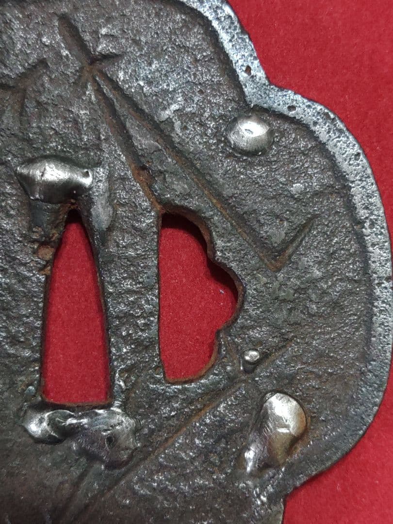 木瓜鍔　土手耳　粒象嵌　松葉柄　大鍔　武具　ツバ　かわいい鍔　つば　鉄製　刀装具