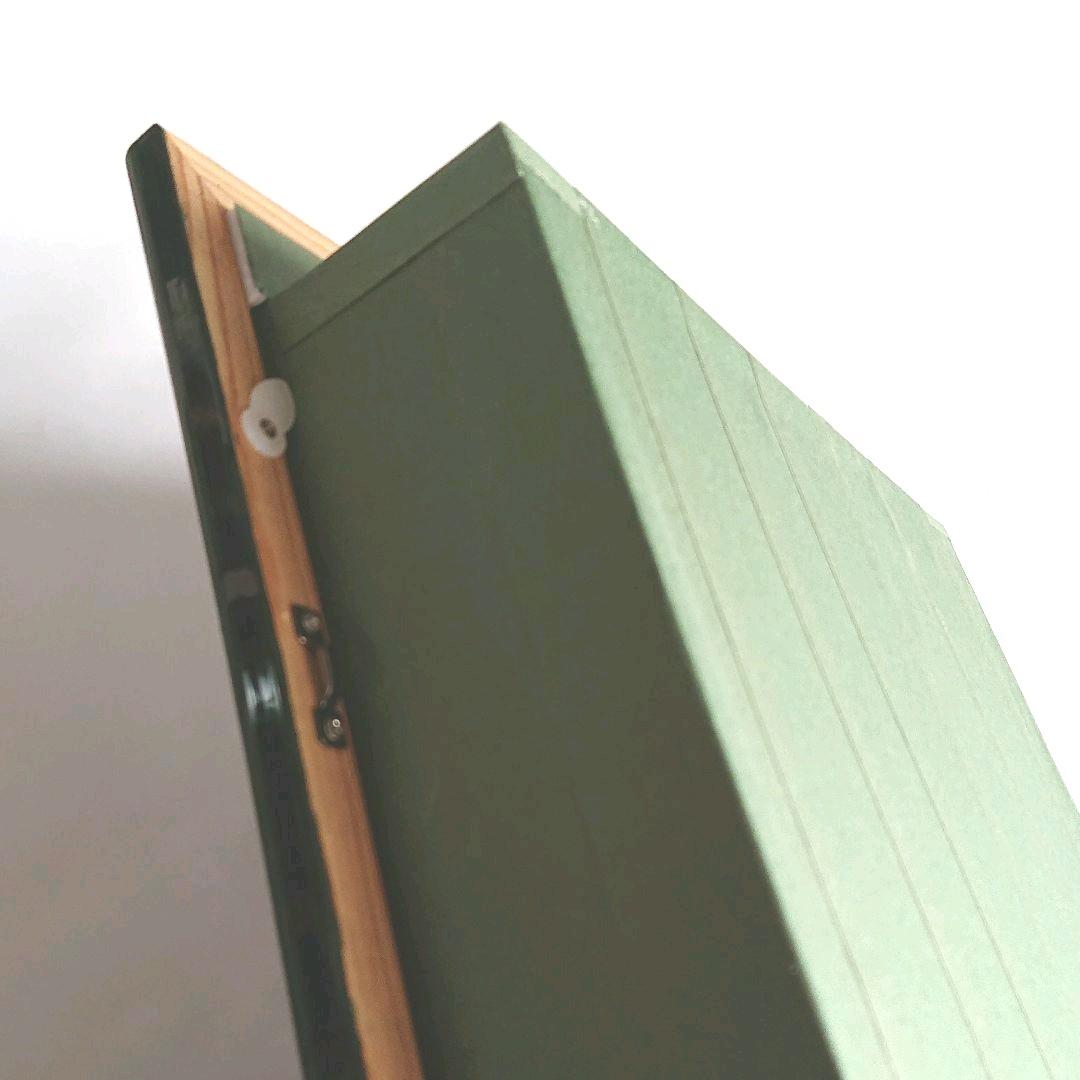 大幅値下げしました   新品  シャドーボックス  完成品