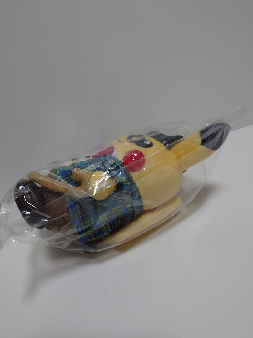 ピカチュウ ぬいぐるみ　紳士風　ポケモンセンター　トーキョー　2018　タグ付き
