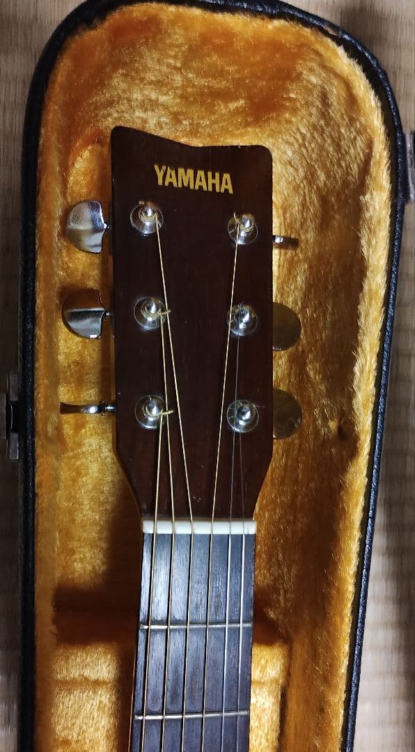 Yamaha FX-170A アコースティックギター　ハードケース付き