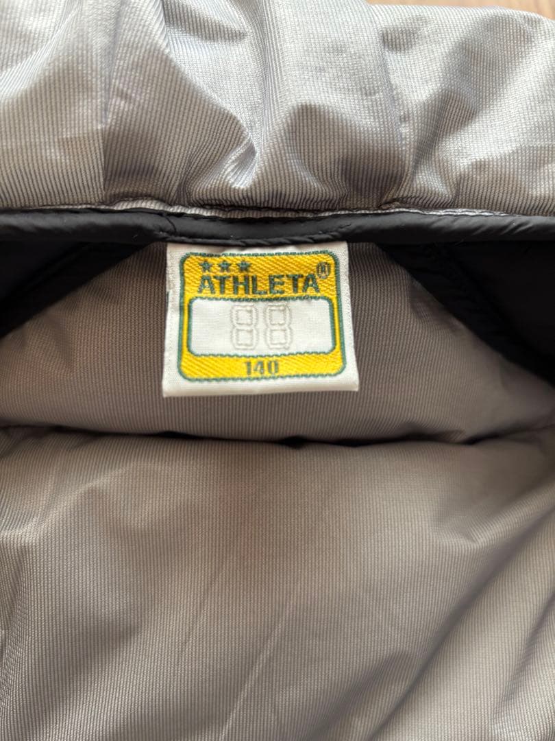 【美品】ATHLETA アスレタ ベンチコート 140