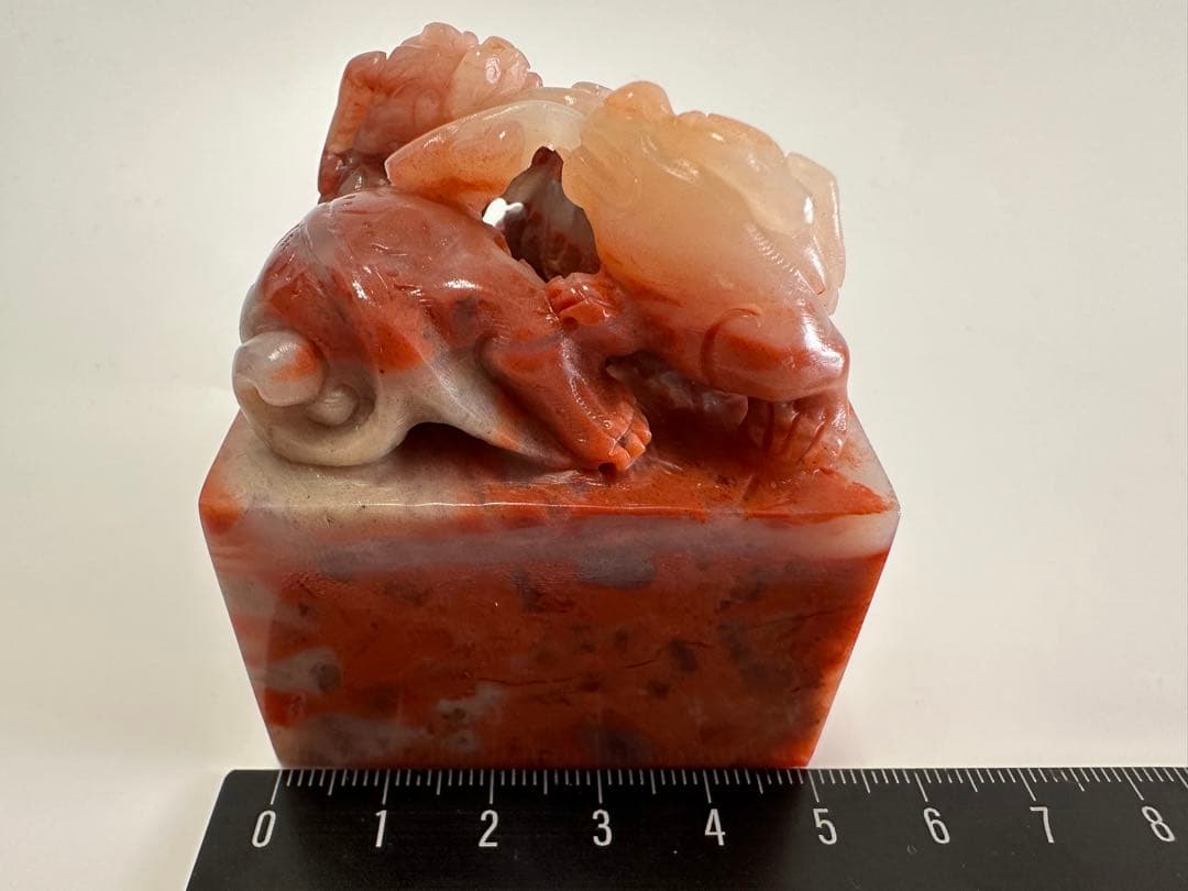 【螭虎献芝】大印面高級ラオス石　手彫り　篆刻　書道　印材　落款　遊印　雅号印箱付