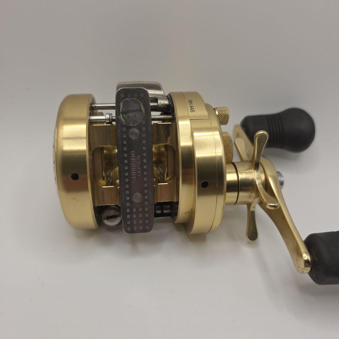 T62 シマノ 01カルカッタコンクエスト300