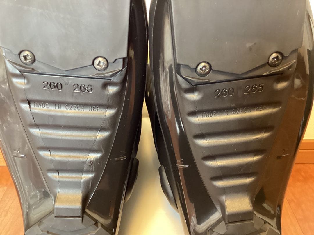 【新品未使用】HEAD J3 スキーブーツ 26.0〜26.5cm ジュニア用