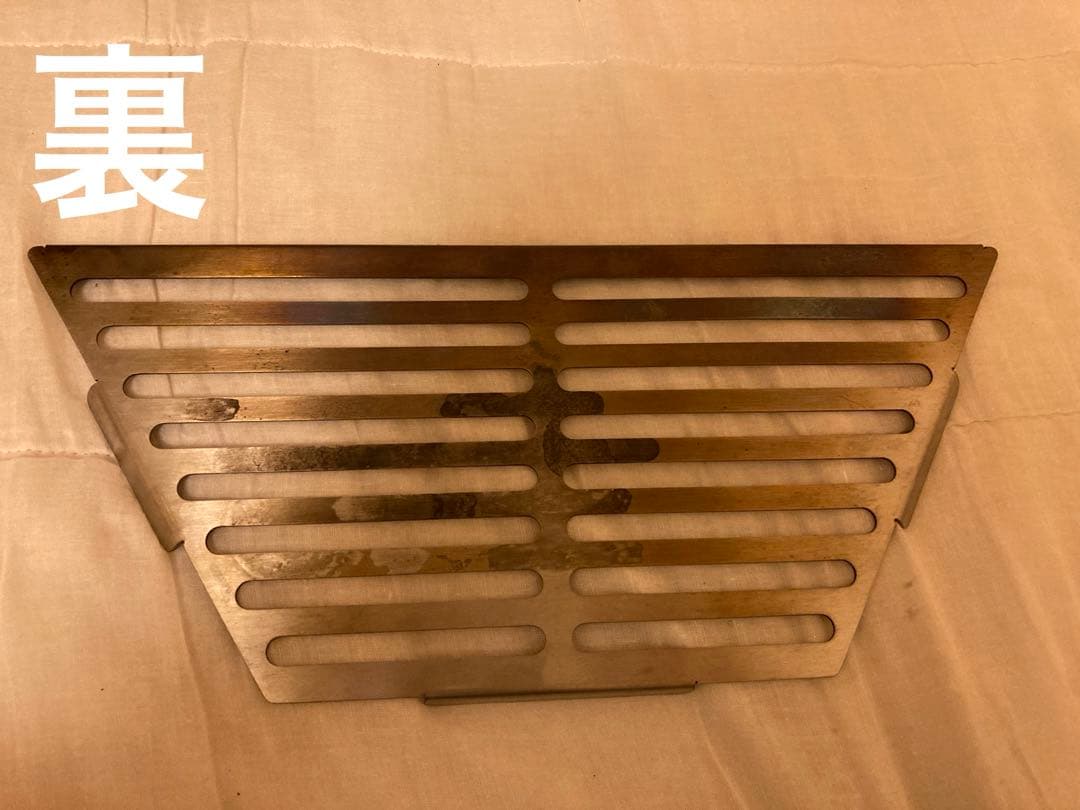 ハイランダー焚き火台　六花 ブラックエディション　専用梯形五徳と焚き火シート付き