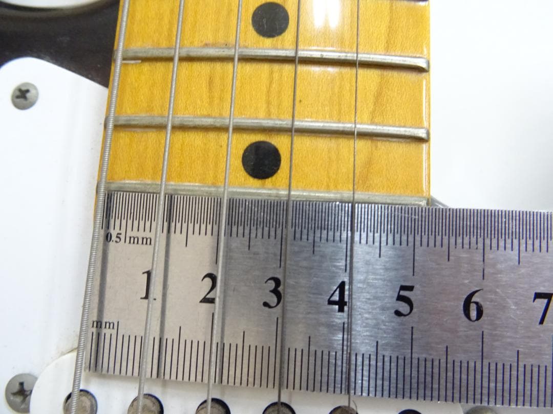 マ*)様 広036 フェンダー エレキギター Rシリアル