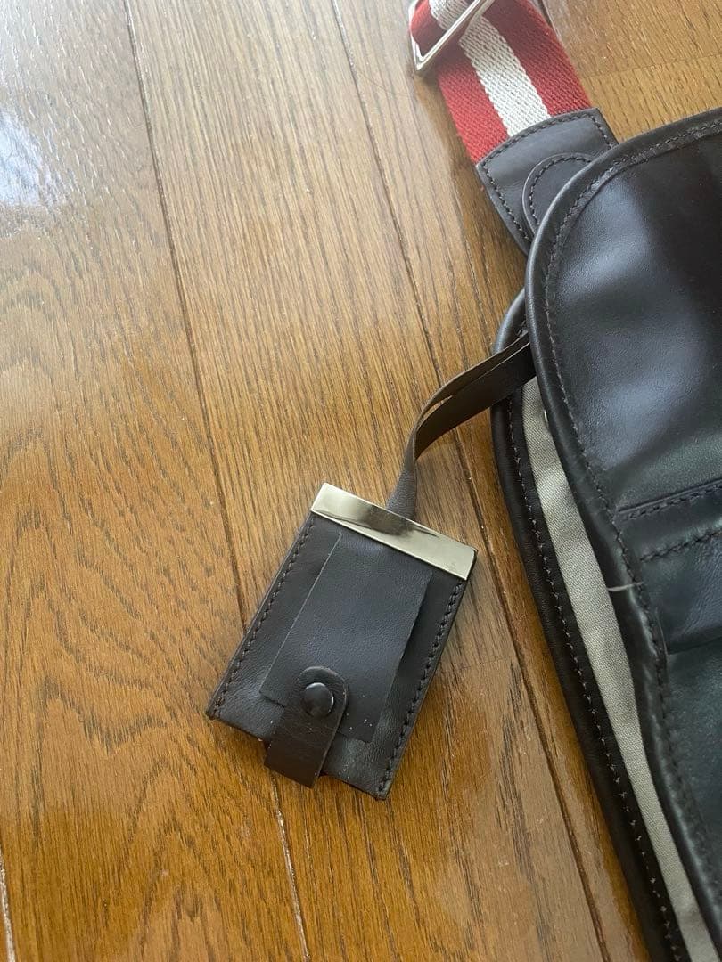 BALLY バリー　ガーメントバッグ　レザー　メンズ　ビジネス　錠無し