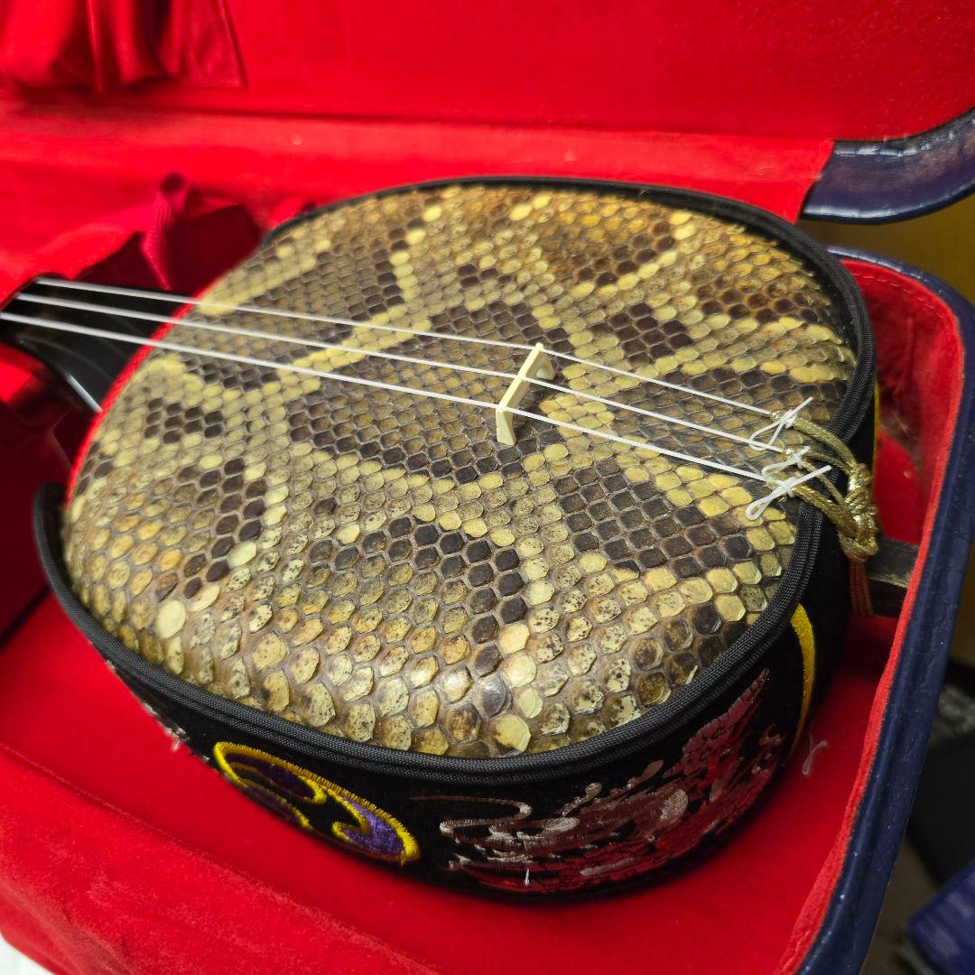 ビンテージ　三味線本体 蛇味線 ケース付き