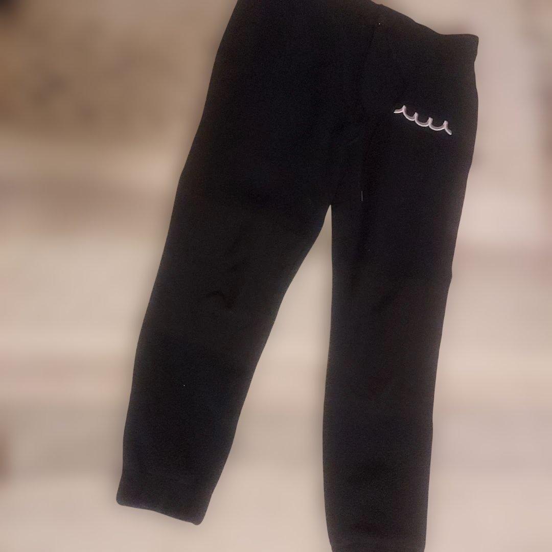 ムータ　muta　ダウンベストとボアのジョガーパンツ