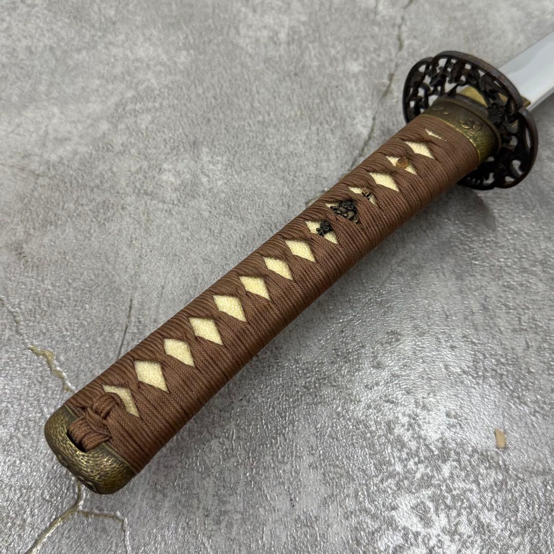 六*章様 SNT900 【極上】模造刀 梨地鞘 居合刀 剣舞 伝統工芸品 刀身約