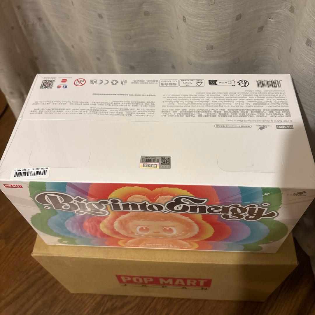 ラブブ Big into Energy アソートボックス １箱　未開封