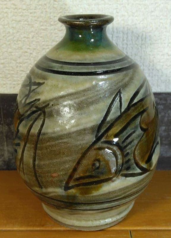 人間国宝 金城次郎 徳利 栞 共箱 美品 壺屋焼 壷屋焼 海老魚紋徳利 やちむん