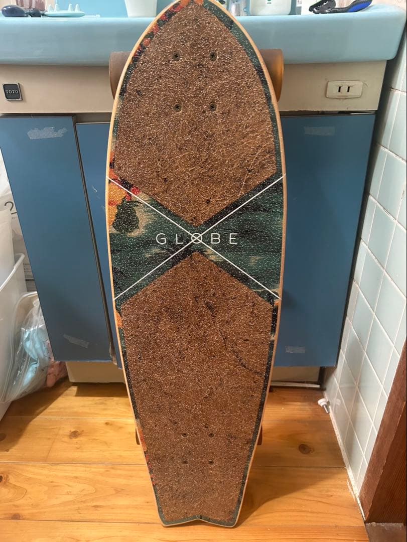 GLOBE トロピカルデザイン ショートボード