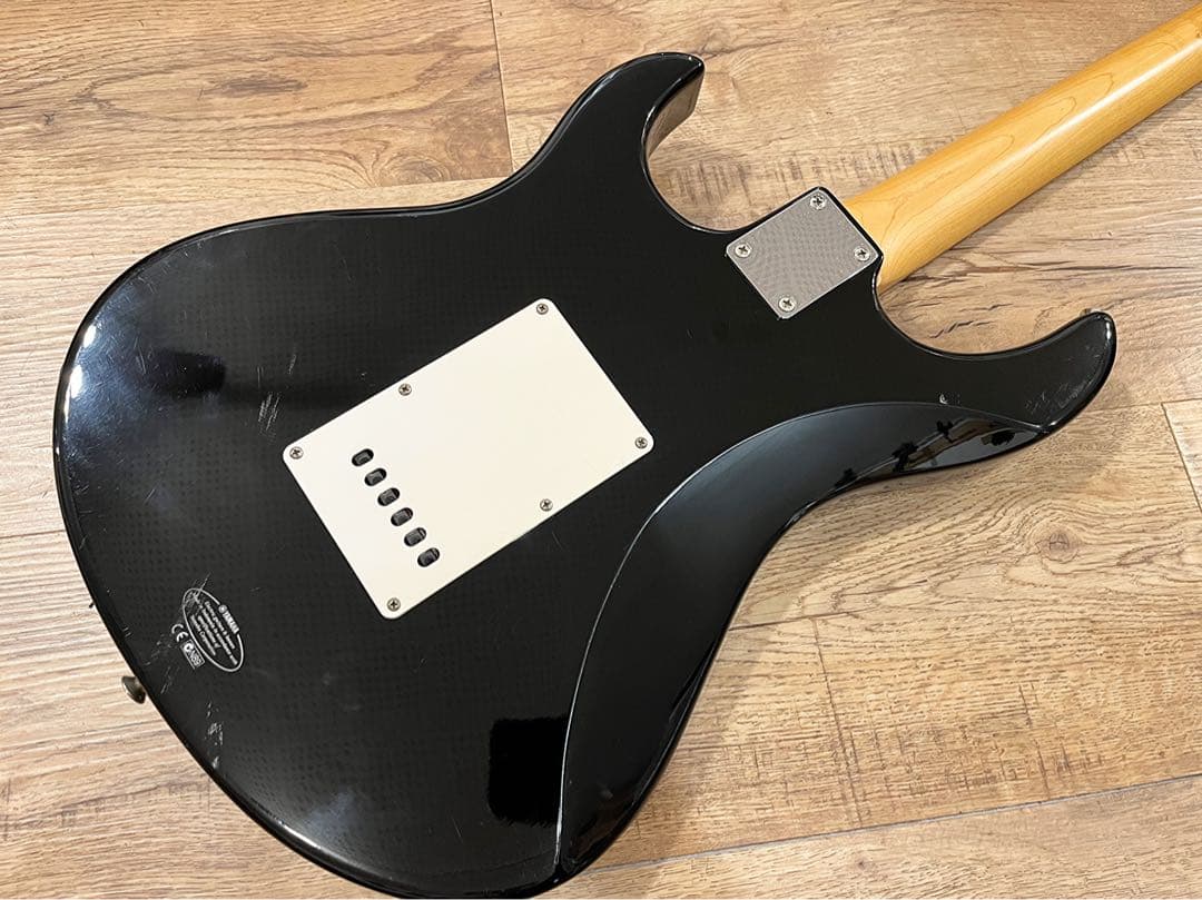 【メンテナンス済み】YAMAHA Pacifica 112