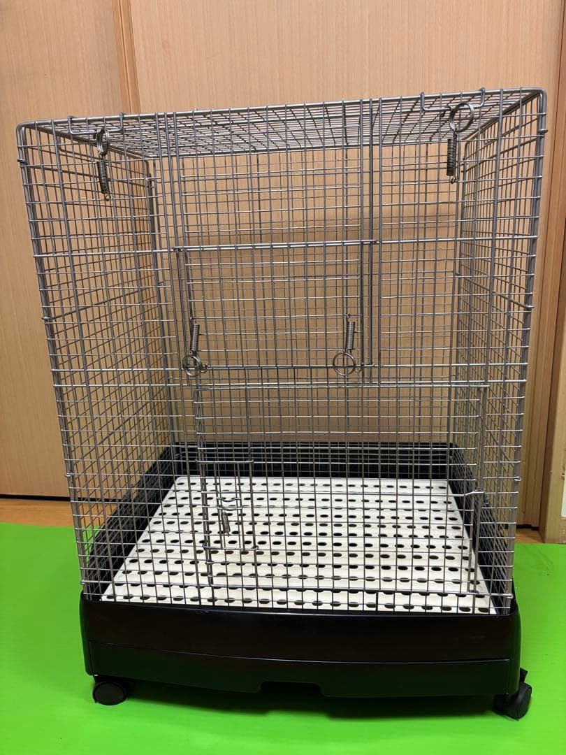 金属製ケージ 引き出し式トレイ付き