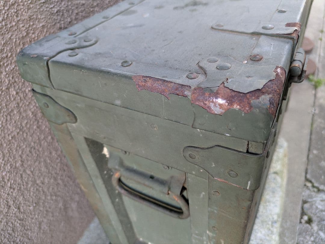 奇跡!!　軍用GIランタン252A2個(未使用)+軍用木箱入り+スペア部品込み