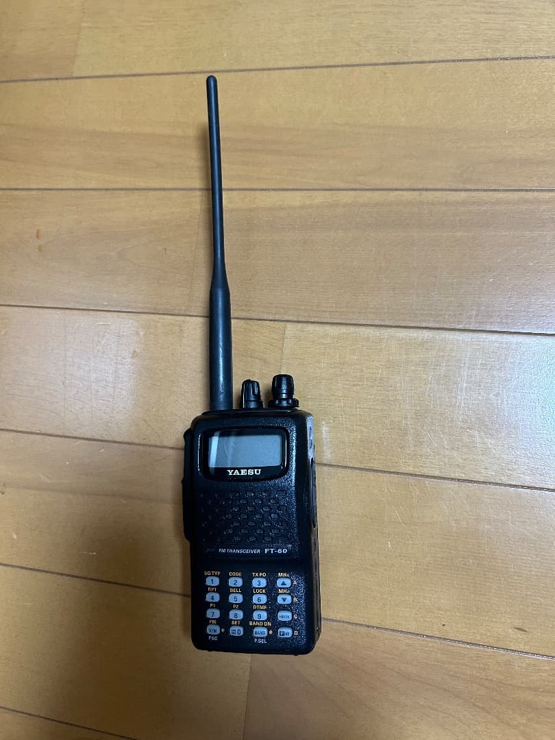 FT-60 八重洲無線 YAESU　➕　電池ケース