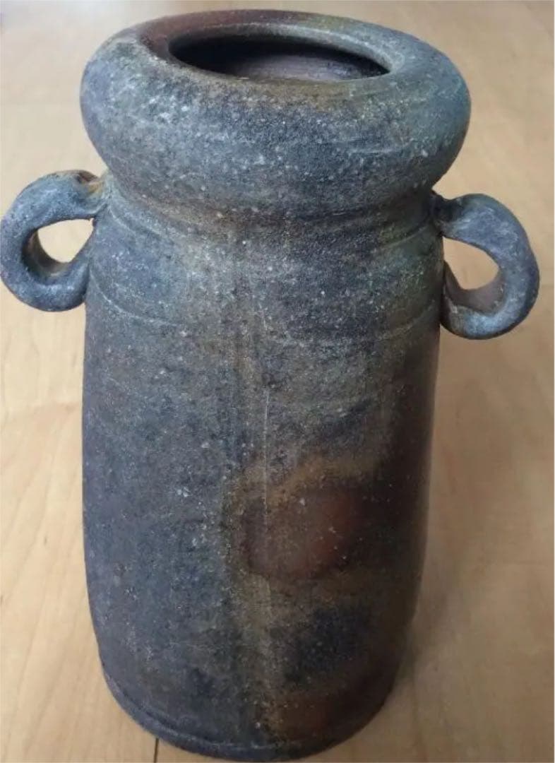 備前焼　花瓶　共箱付き