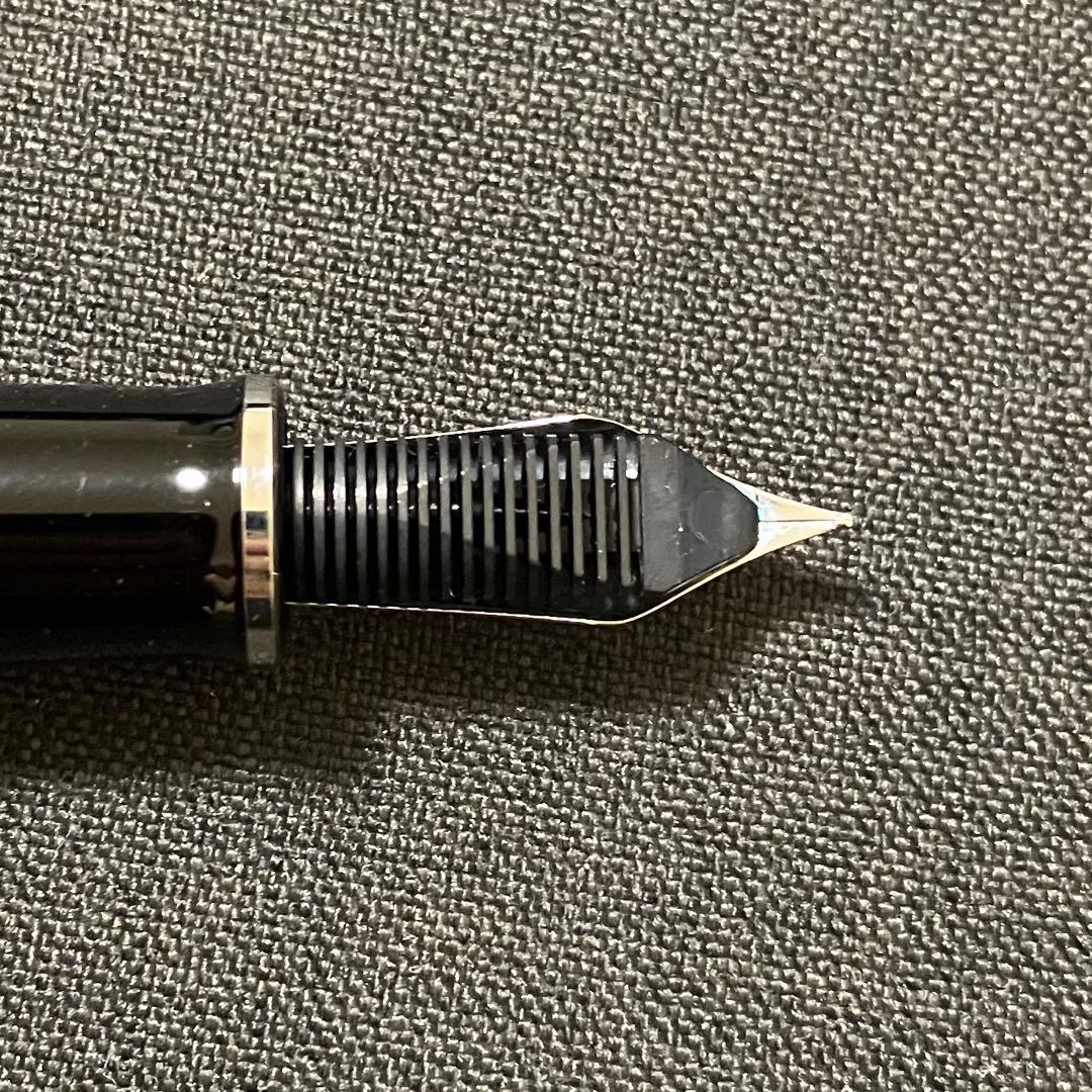 ペリカン オーシャンスワール 万年筆 EF 限定