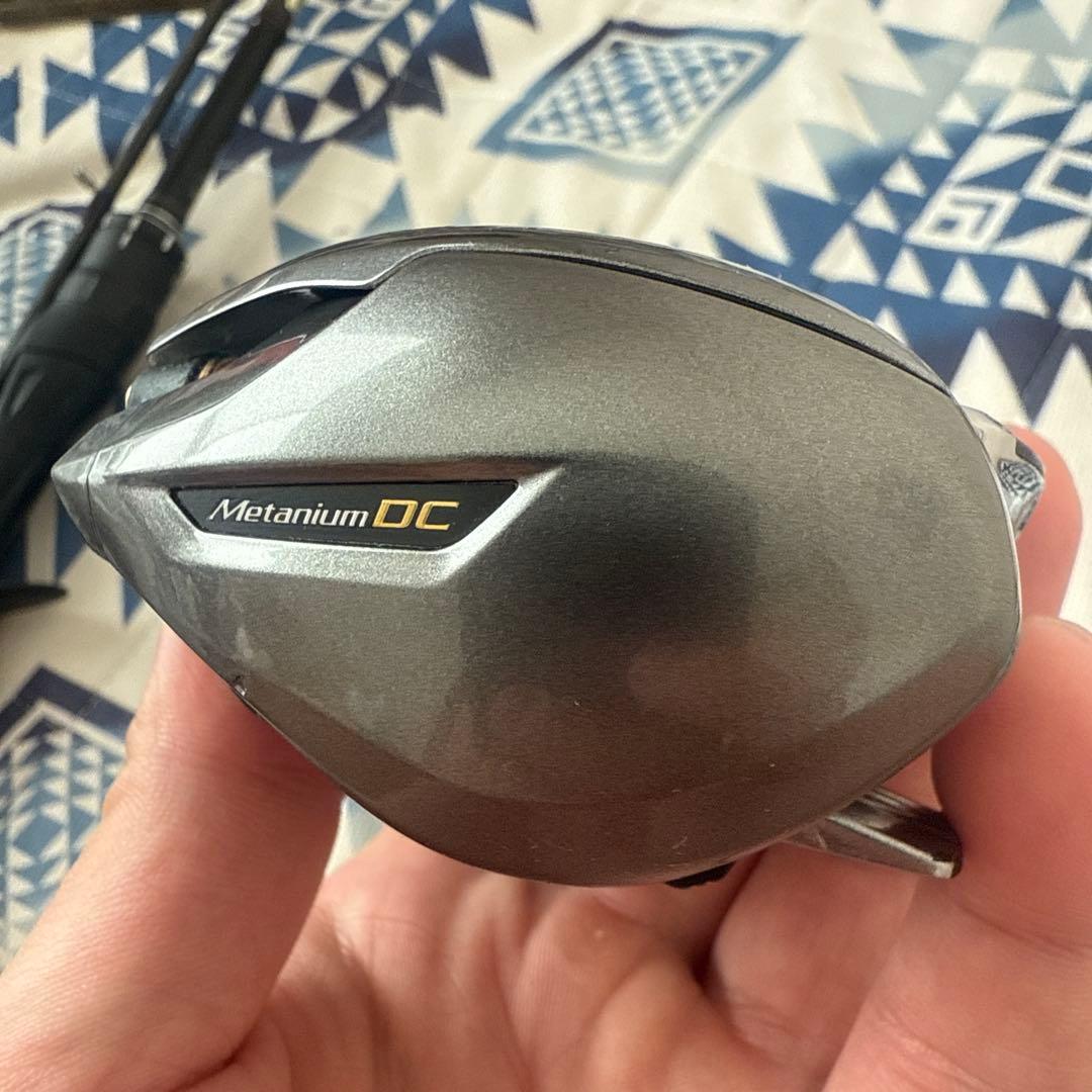 バス釣り引退セット　15メタニウムDC、18ポイズンアドレナ