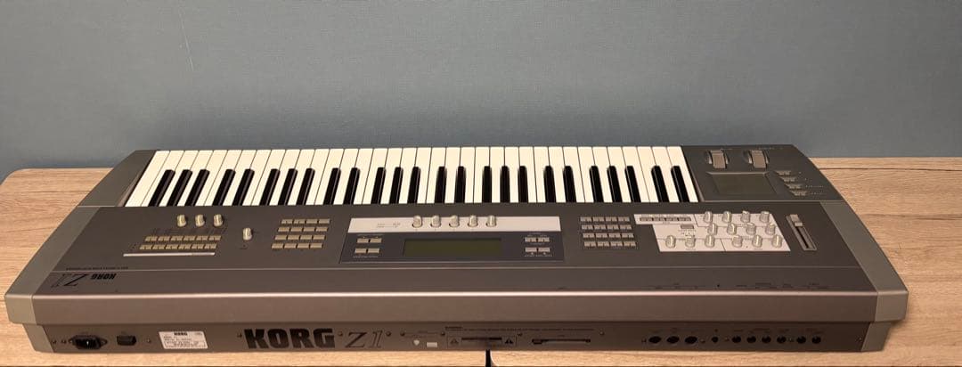 【動作良好】KORG Z1 シンセサイザー 物理モデリング MOSS音源