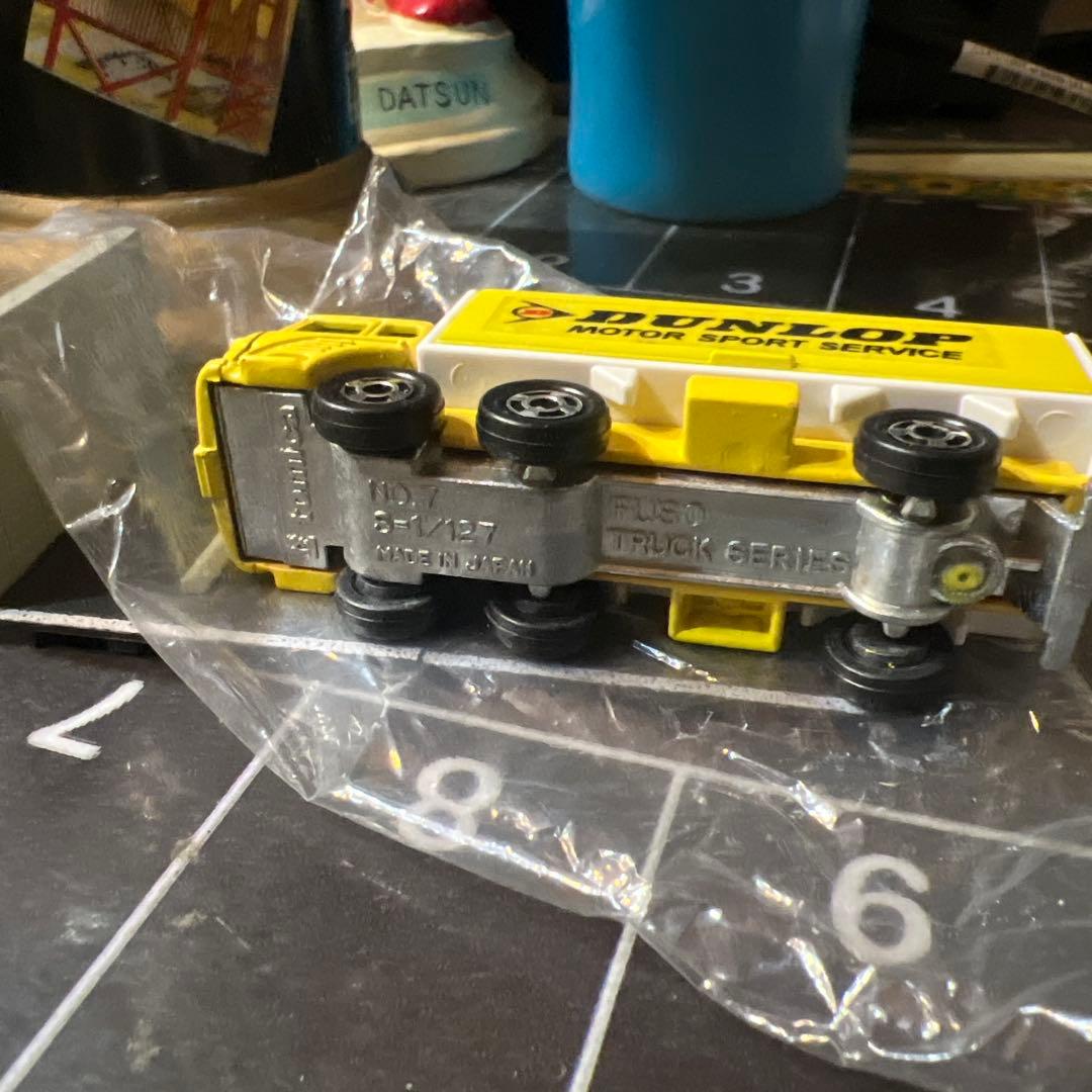 非売品レース 関係者 配布 黒箱 トミカ ふそう ウィング ルーフ トラック