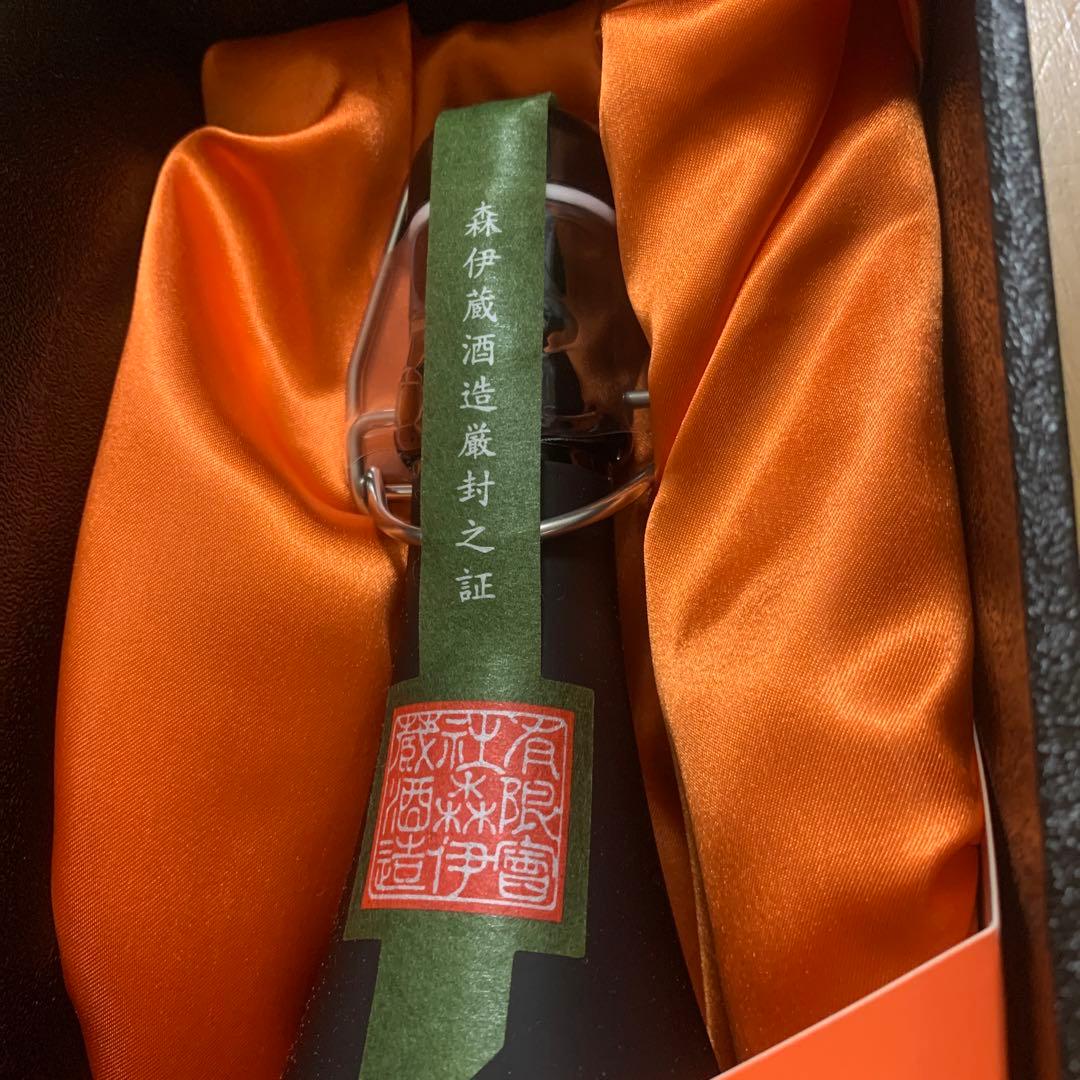 森伊蔵 720ml 焼酎 化粧箱入り