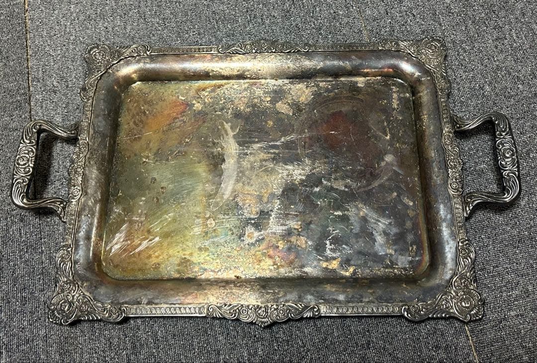 シルバープレート　サ－ビングトレイ