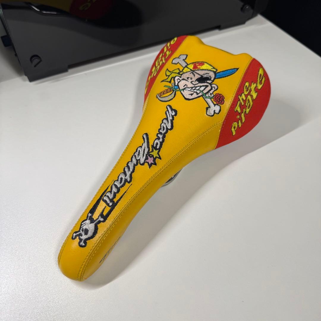 セライタリア　パンターニ　サドル