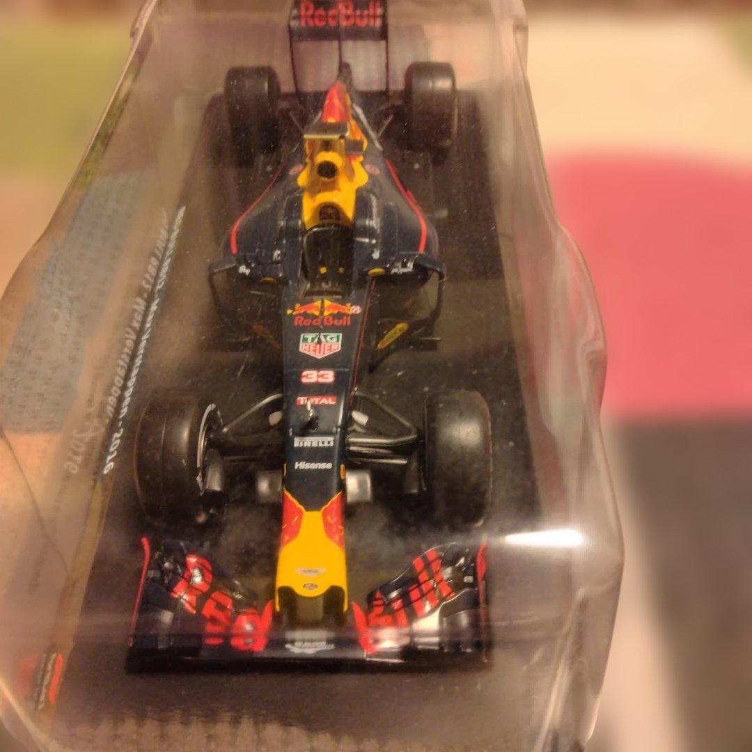 Red Bull RB12 Max Verstappen 2016 冊子付き